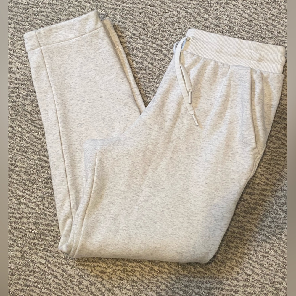 Athleta Heather Oatmeal Cream Luxe Lounge Sweatpants Zip Ankle Size Medium